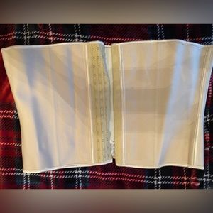 Nwot! Corset story xxl beige corset